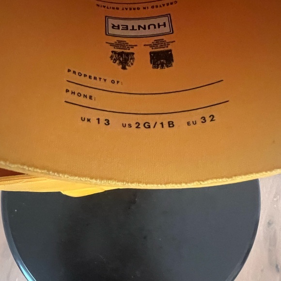 Hunter Kids Yellow Rain Boots - Waterproof with Reflective Detail - unisex - Picture 5 of 5